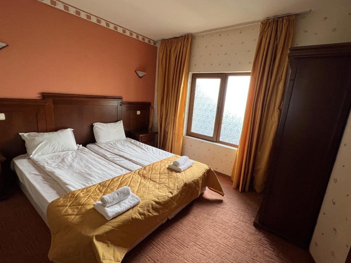 Hotel Bolyari 벨리코 터르노보 외부 사진