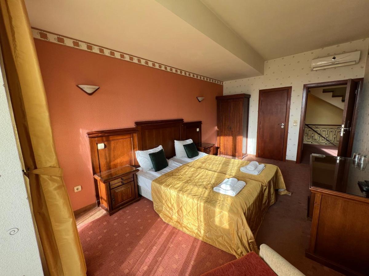 Hotel Bolyari 벨리코 터르노보 외부 사진